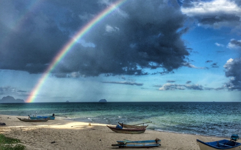 Traumstrand Regenbogen Chumphon Thailand