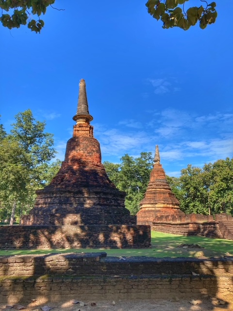 auf dem Weg nach nordthailand, alte tempel