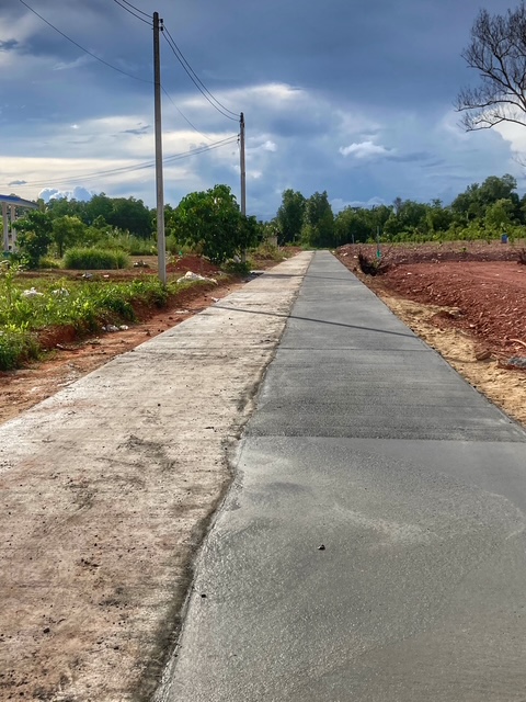 neue strasse, grundstueck, plantagen chumphon in thailand