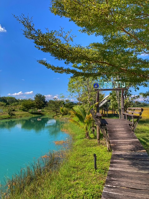 an einer tankstelle in thailand
