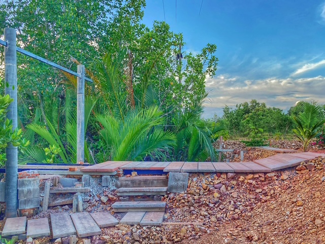 pier seitenansicht plantage, garten in thailand